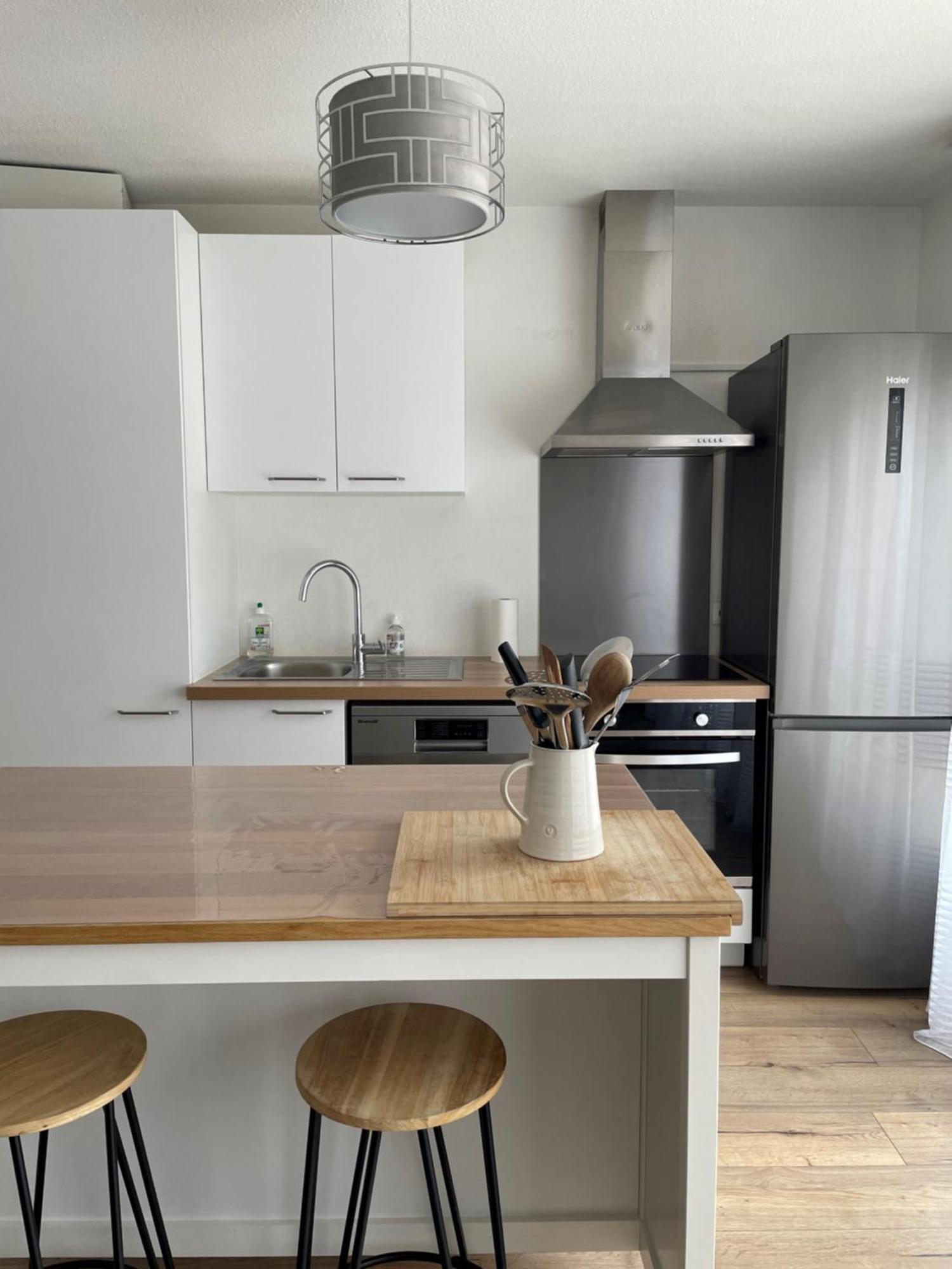 Superbe Appartement Au Calme Avec Vue Sur Le Lac. Εβιάν-λε-Μπαιν Εξωτερικό φωτογραφία